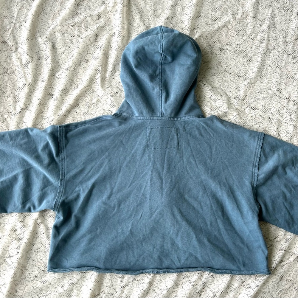 Free People Movement Beachy Cropped hoodie blue size small - Picture 7 of 9